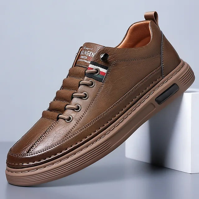 Casual Sneakers in Genuine Leather - Vinny