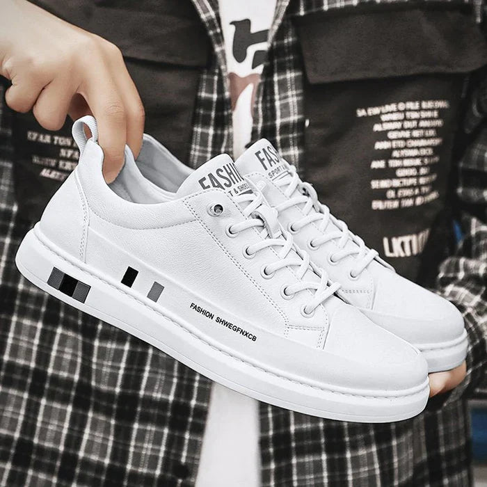 ELEGANTIEE | Turnschuhe aus echtem Leder ©